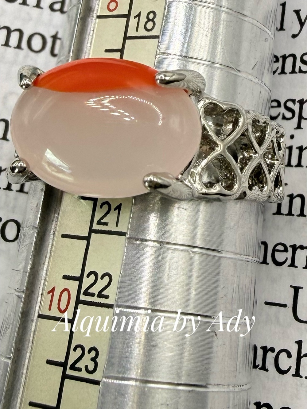 Two-Tone Orange and Cream agate Cabochon Heart Lattice Ring